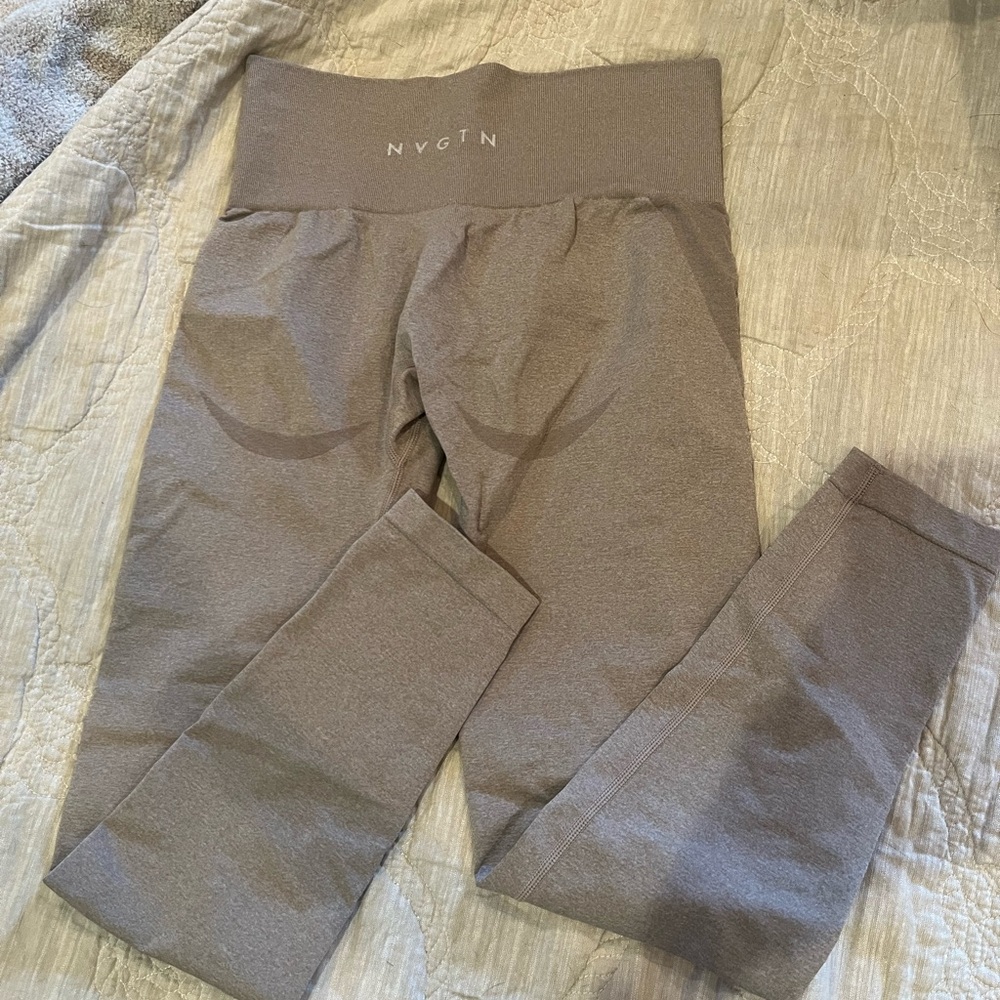 NVGTN leggings